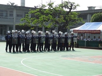 辦理年度應變演習.保障收容人生命安全.jpg