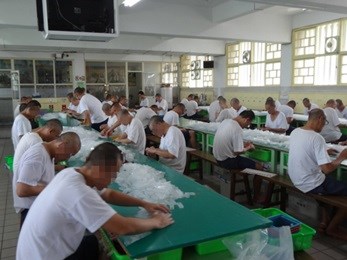 委託加工作業- 錶帶包裝.jpg