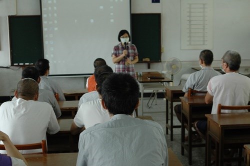 更生保護會雲林分會李主任昭慧介紹更生保護服務事項1.jpg
