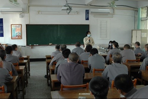 1100226-更生保護會雲林分會李主任昭慧介紹更生保護服務事項2.jpg