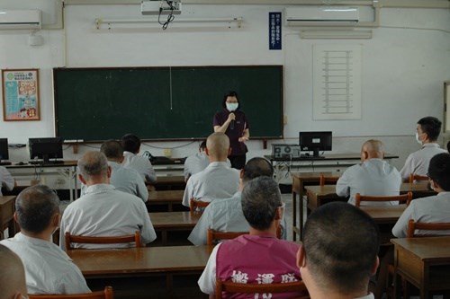 11004-2更生保護會雲林分會李昭慧主任介紹更生保護服務事項.jpg