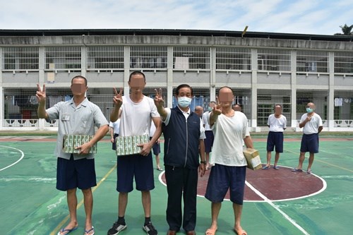 一般組前三名(12工、4工、陶藝班)(JPG檔)