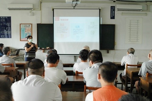 Career Services Program.(JPG)
