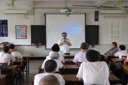 Introducing Career Services(JPG)