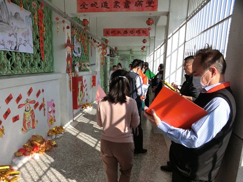 十工場- 小龍迎新春