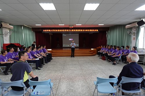 李副典獄長招宗感謝美國洛杉磯羅蘭崗禮拜堂不遠千里以行動實踐關懷收容人