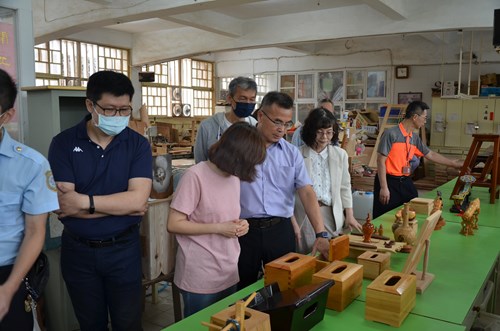 高雄市立空中大學蒞監拜會