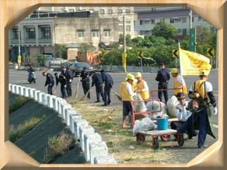 9711清掃興南大橋道路環境1