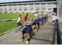 收容人拔河比賽.png